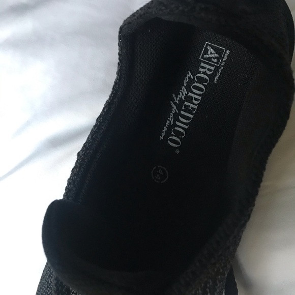 Arcopedico Unisex Shoes - Picture 6 of 6